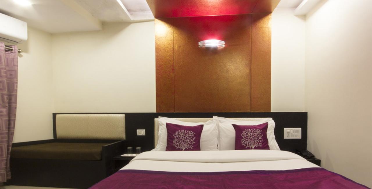 Hotel Accore Inn Mumbai  Buitenkant foto