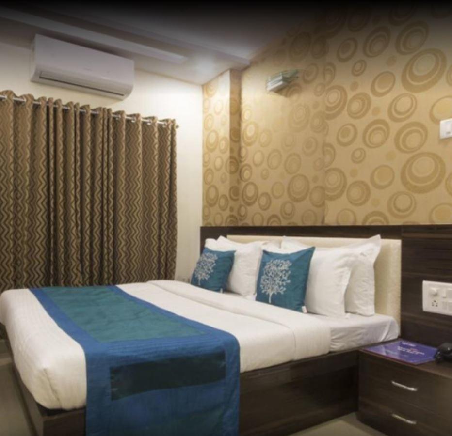 Hotel Accore Inn Mumbai  Buitenkant foto