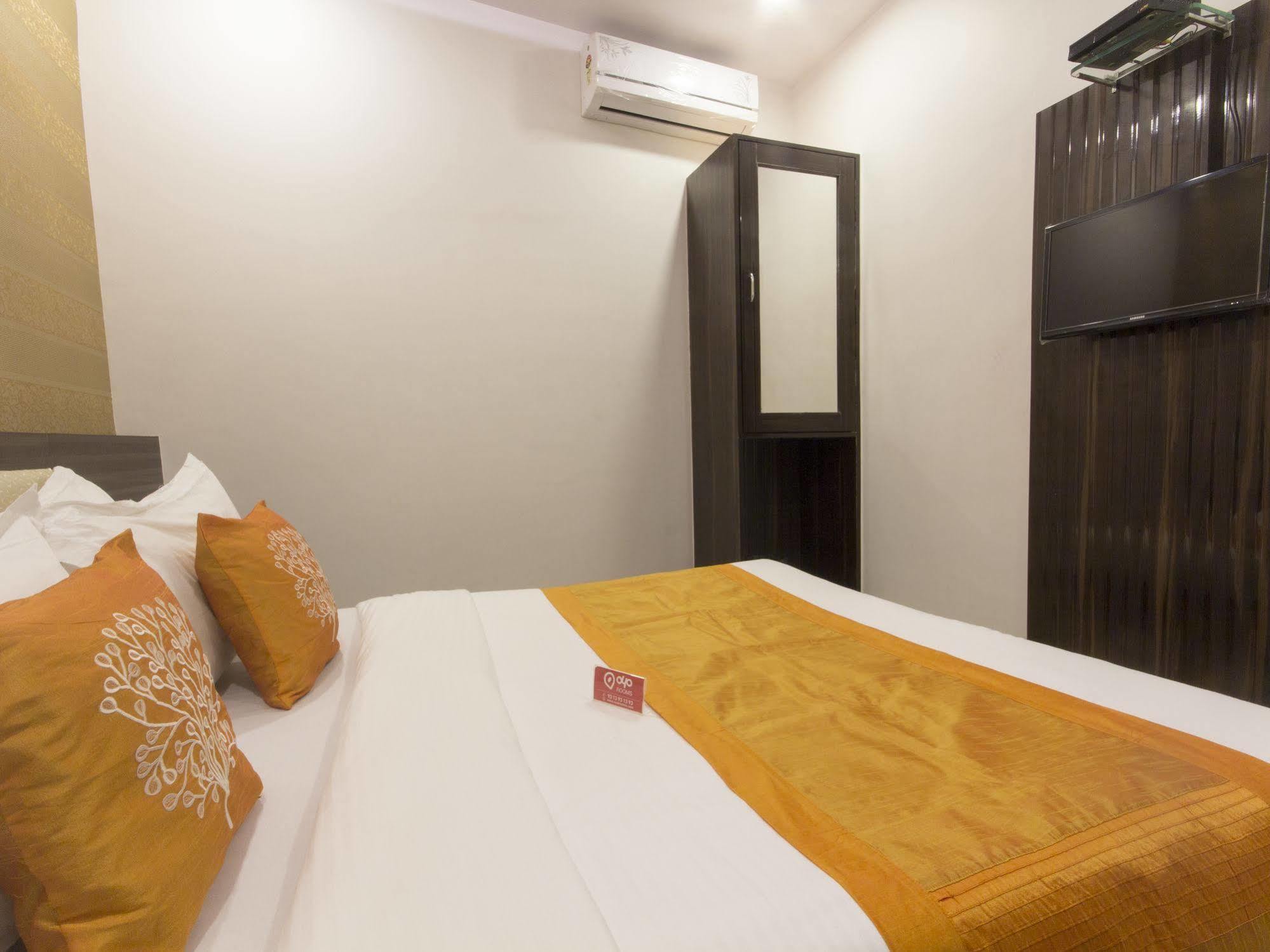Hotel Accore Inn Mumbai  Buitenkant foto