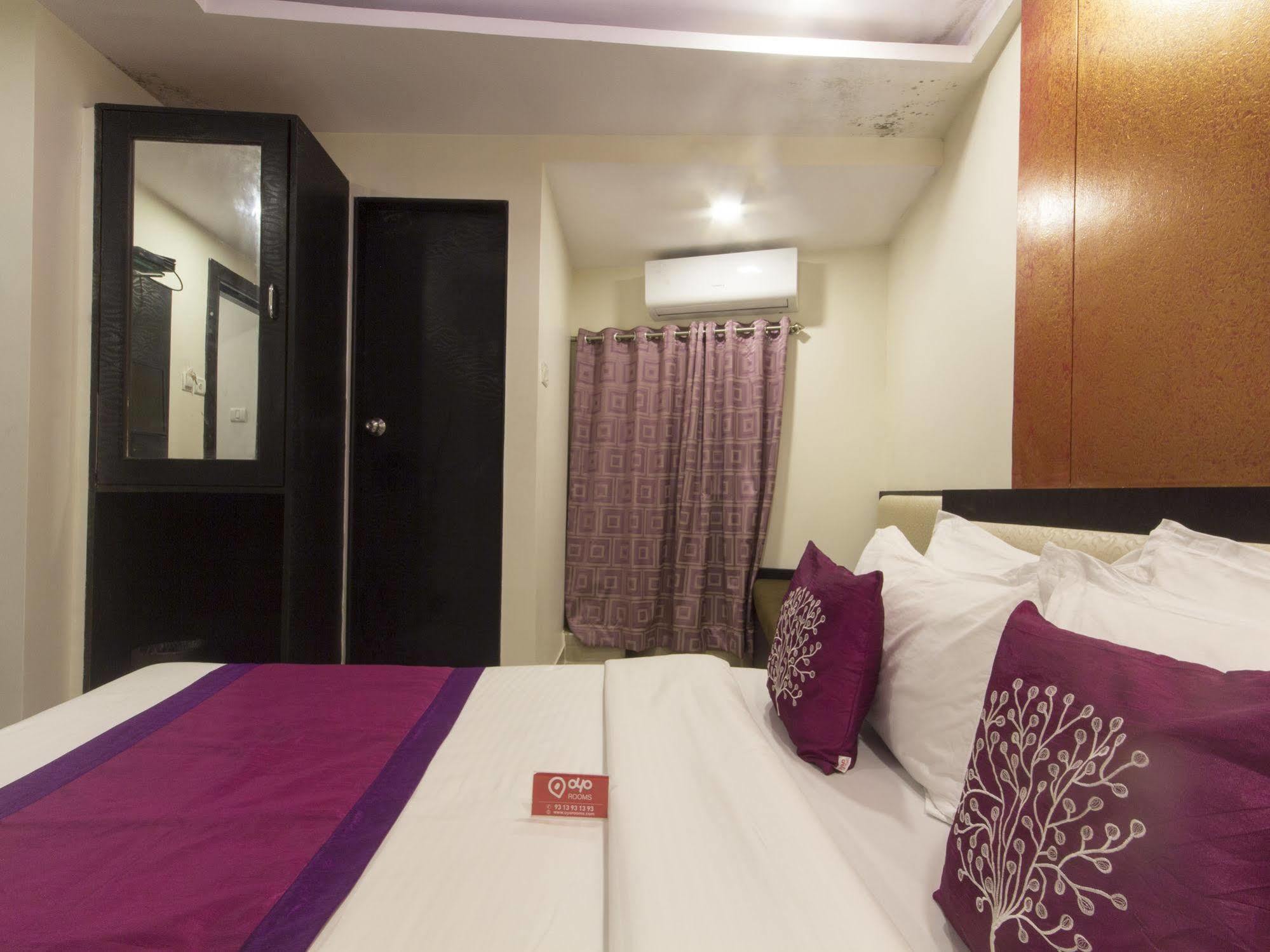 Hotel Accore Inn Mumbai  Buitenkant foto